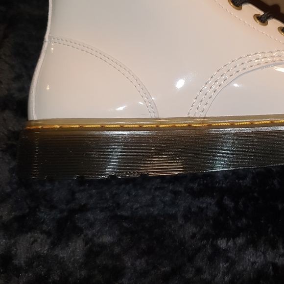 Dr. Martens - Picture 13 of 13